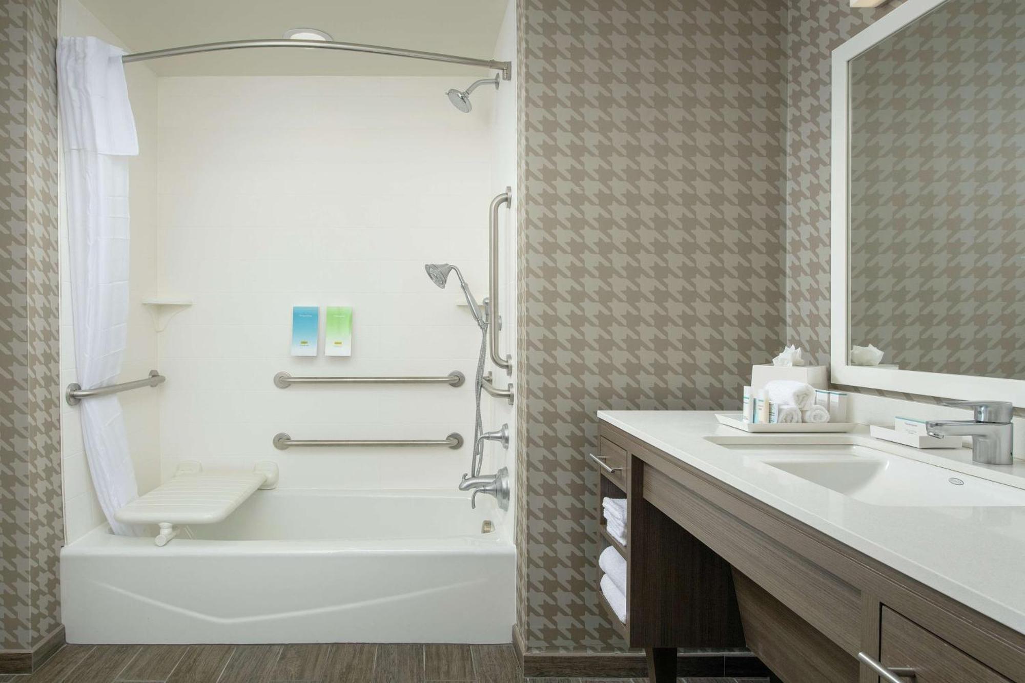 Home2 Suites By Hilton Эдисон Экстерьер фото